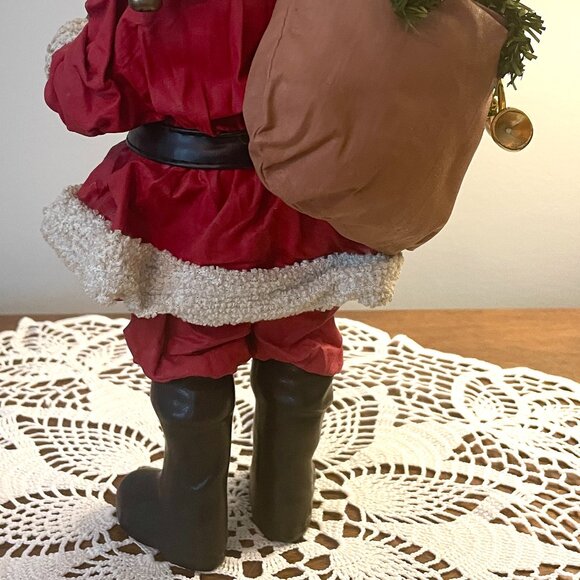 Two VINTAGE "POSSIBLE DREAMS" Clothtique Santas, Collectible Santas - Picture 8 of 14